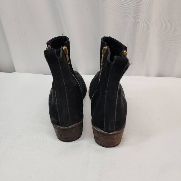 Steve Madden Size 9 Black Suede Leather Size Zipper Ankle Bootie - Picture 5 of 11